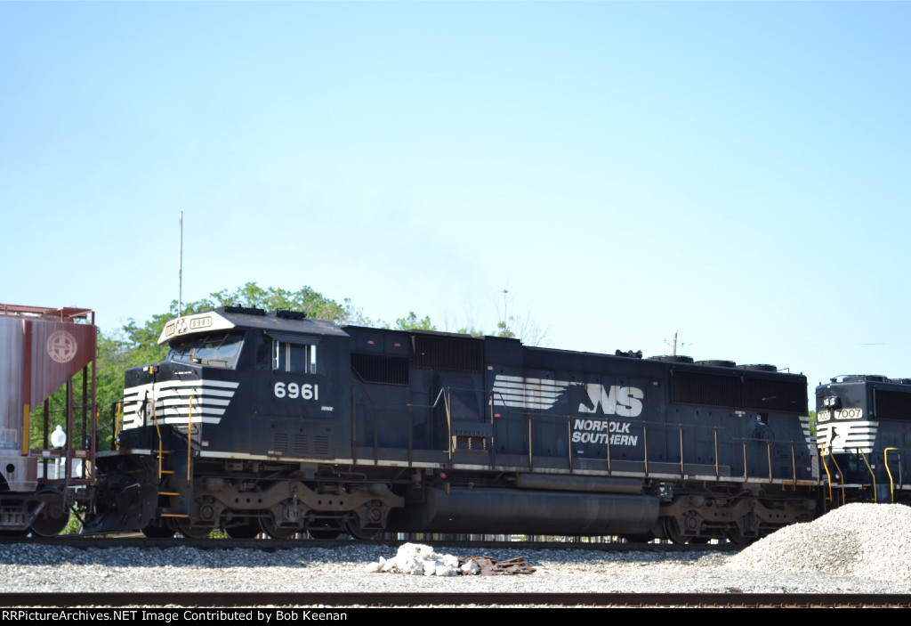 NS 6961